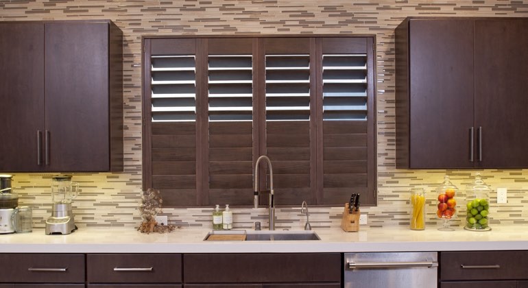 Indianapolis cafe kitchen shutters